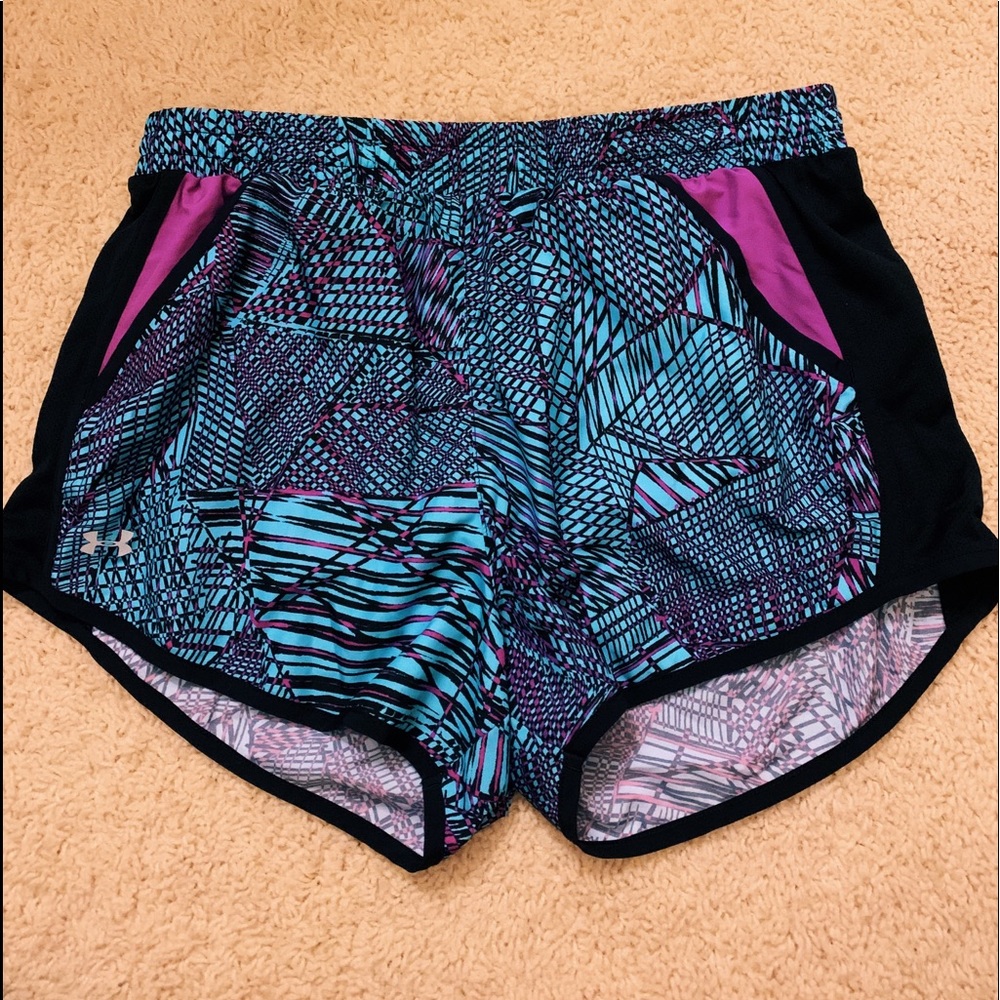 under armor patterned shorts